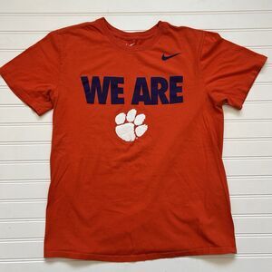 Nike Clemson Tigers Women’s Medium T-Shirt - The Nike Tee - Athletic Cut Orange